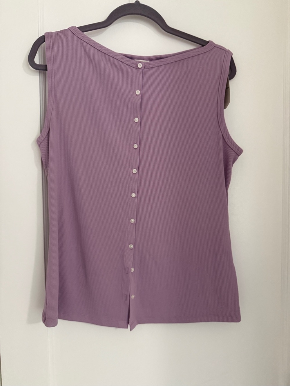 NWT Abercrombie & Fitch Slash Button Through Purple Ribbed Top, Size Large